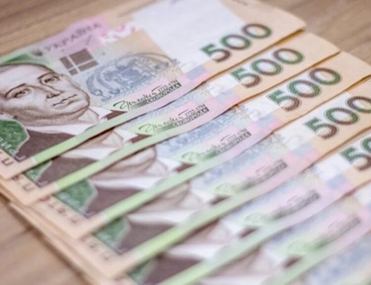 В готівковому обігу найбільше банкнот номіналом 500 гривень