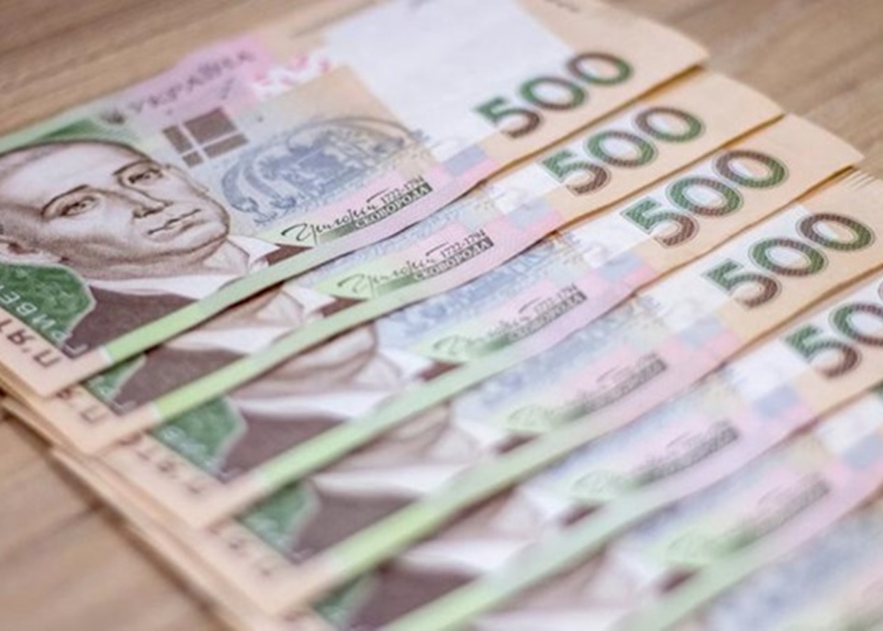 В готівковому обігу найбільше банкнот номіналом 500 гривень