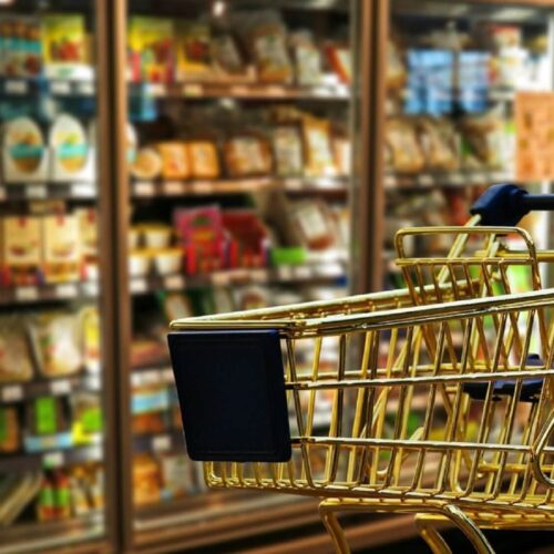 Продовольчі товари продовжують дорожчати і в березні