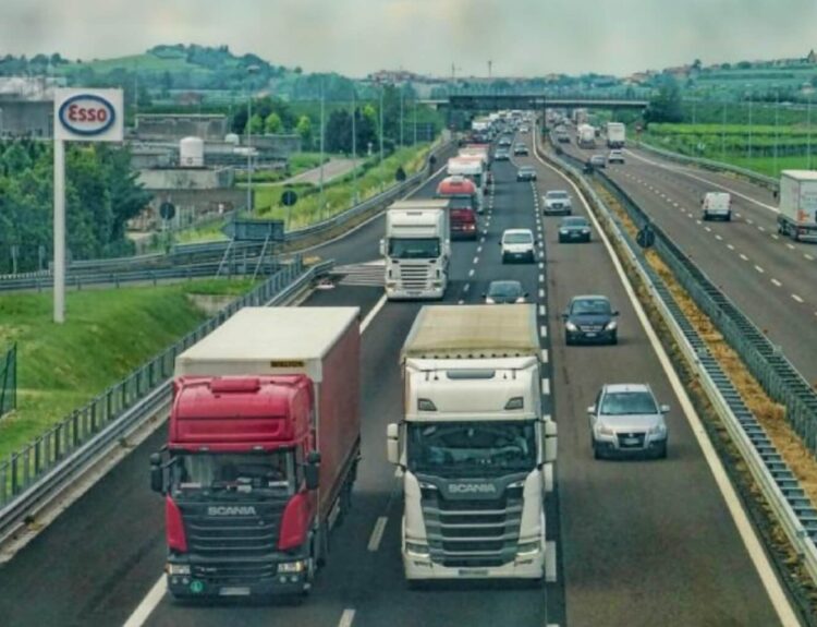 ЄС продовжує транспортний безвіз для України до кінця року