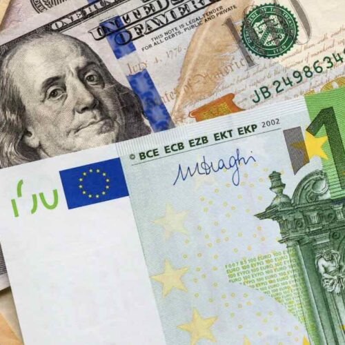 НБУ витратив майже $3 млрд і скоротив міжнародні резерви у лютому / Фото: відкриті джерела